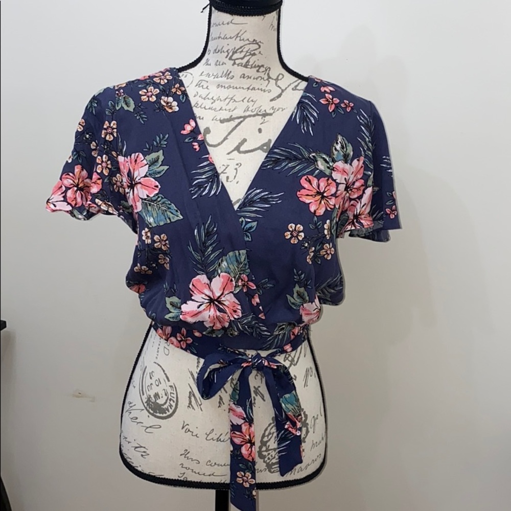 Aqua flounce sleeve floral top